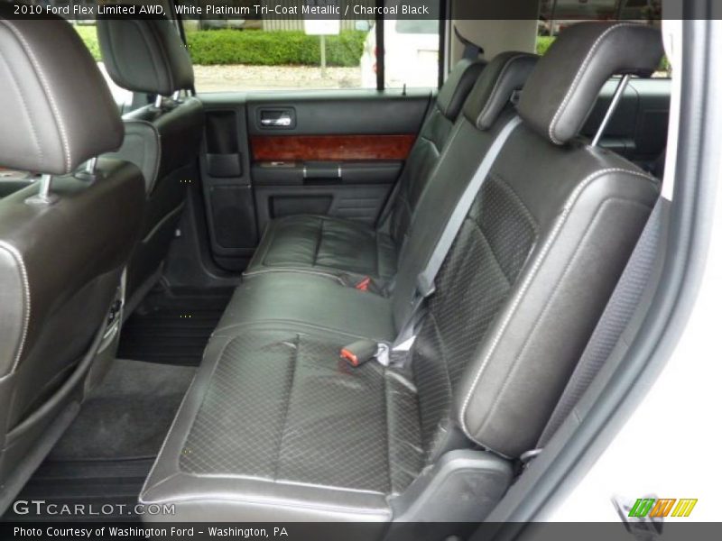 White Platinum Tri-Coat Metallic / Charcoal Black 2010 Ford Flex Limited AWD