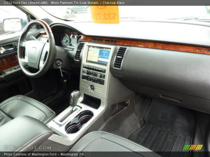 White Platinum Tri-Coat Metallic / Charcoal Black 2010 Ford Flex Limited AWD
