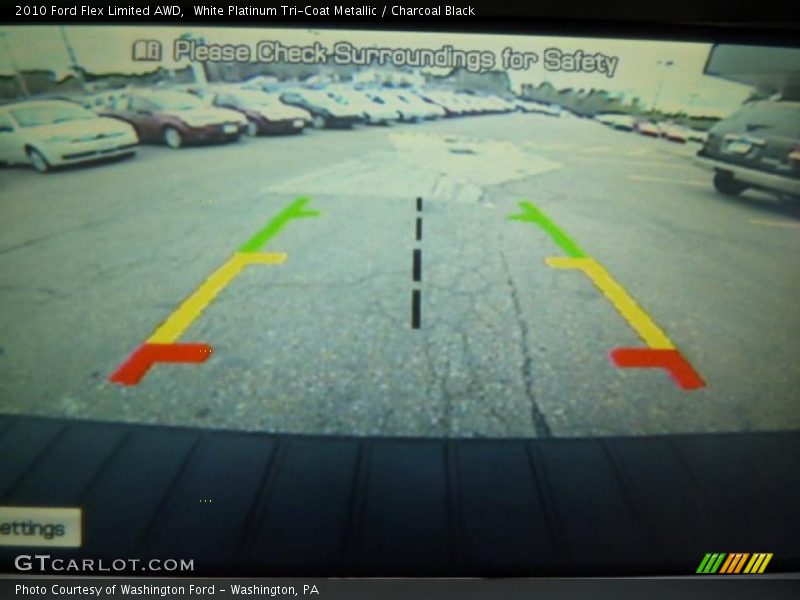 White Platinum Tri-Coat Metallic / Charcoal Black 2010 Ford Flex Limited AWD