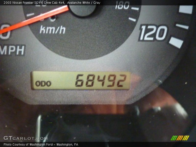 Avalanche White / Gray 2003 Nissan Frontier SC V6 Crew Cab 4x4