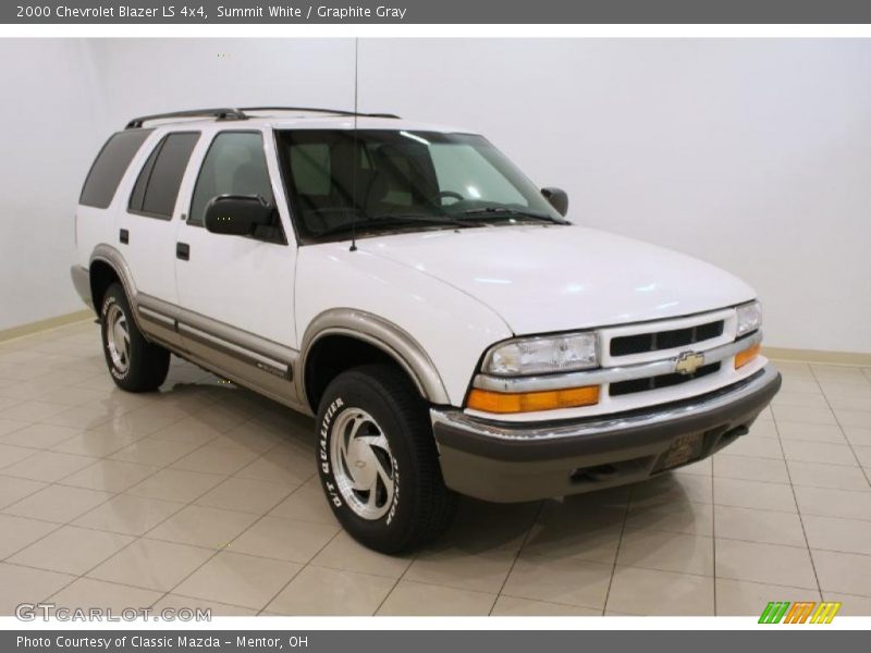 Summit White / Graphite Gray 2000 Chevrolet Blazer LS 4x4