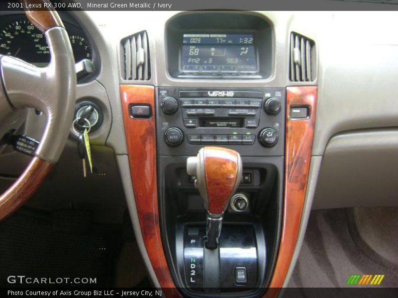 Mineral Green Metallic / Ivory 2001 Lexus RX 300 AWD