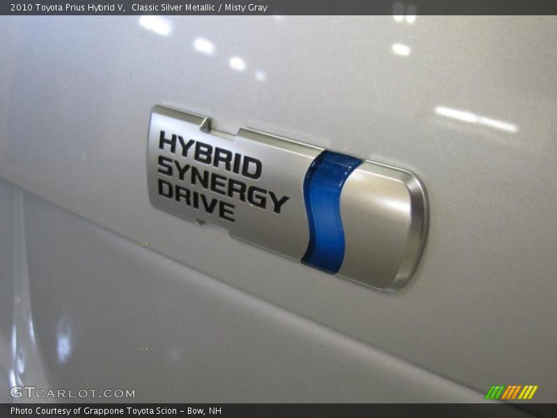 Classic Silver Metallic / Misty Gray 2010 Toyota Prius Hybrid V