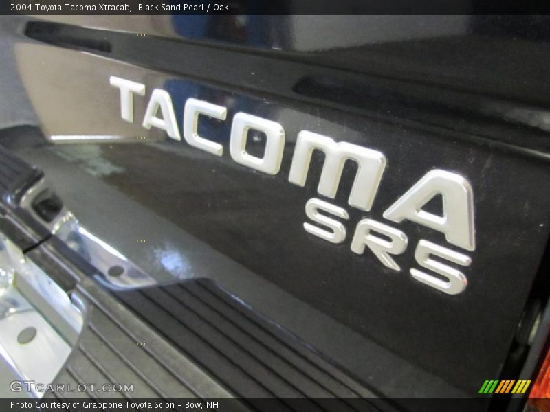 Black Sand Pearl / Oak 2004 Toyota Tacoma Xtracab