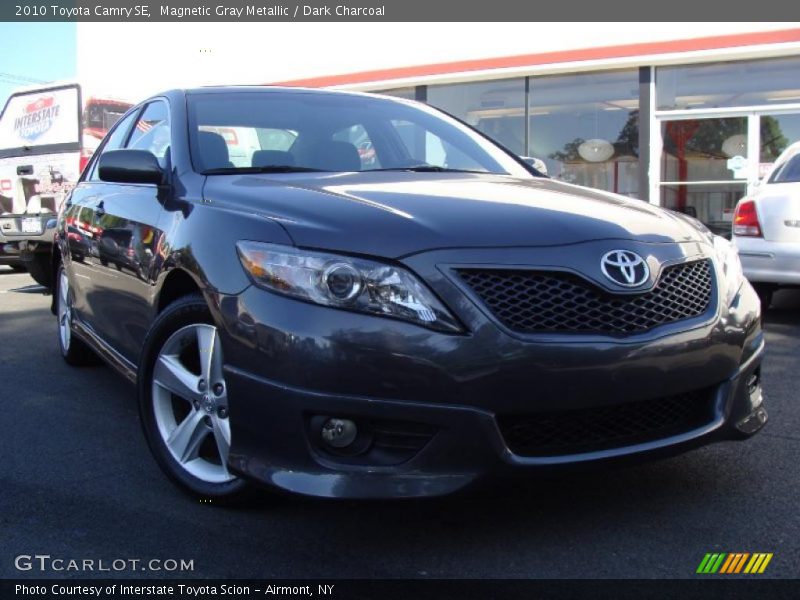 Magnetic Gray Metallic / Dark Charcoal 2010 Toyota Camry SE