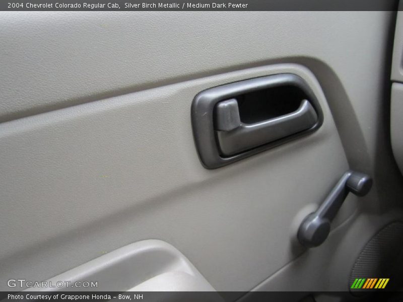 Silver Birch Metallic / Medium Dark Pewter 2004 Chevrolet Colorado Regular Cab