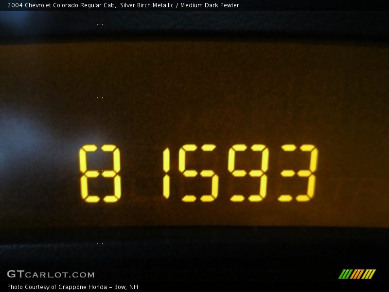 Silver Birch Metallic / Medium Dark Pewter 2004 Chevrolet Colorado Regular Cab