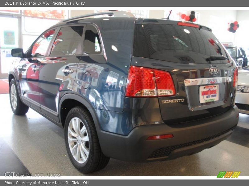 Pacific Blue / Gray 2011 Kia Sorento LX V6