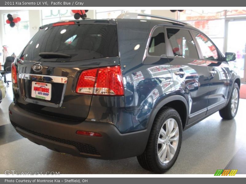 Pacific Blue / Gray 2011 Kia Sorento LX V6