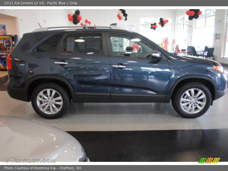 Pacific Blue / Gray 2011 Kia Sorento LX V6