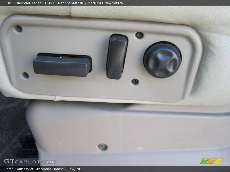 Redfire Metallic / Medium Gray/Neutral 2002 Chevrolet Tahoe LT 4x4