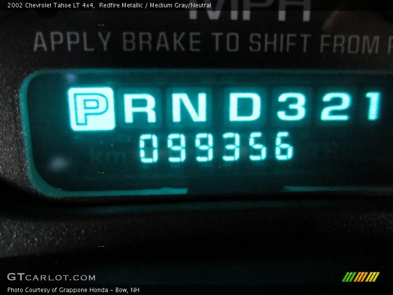 Redfire Metallic / Medium Gray/Neutral 2002 Chevrolet Tahoe LT 4x4