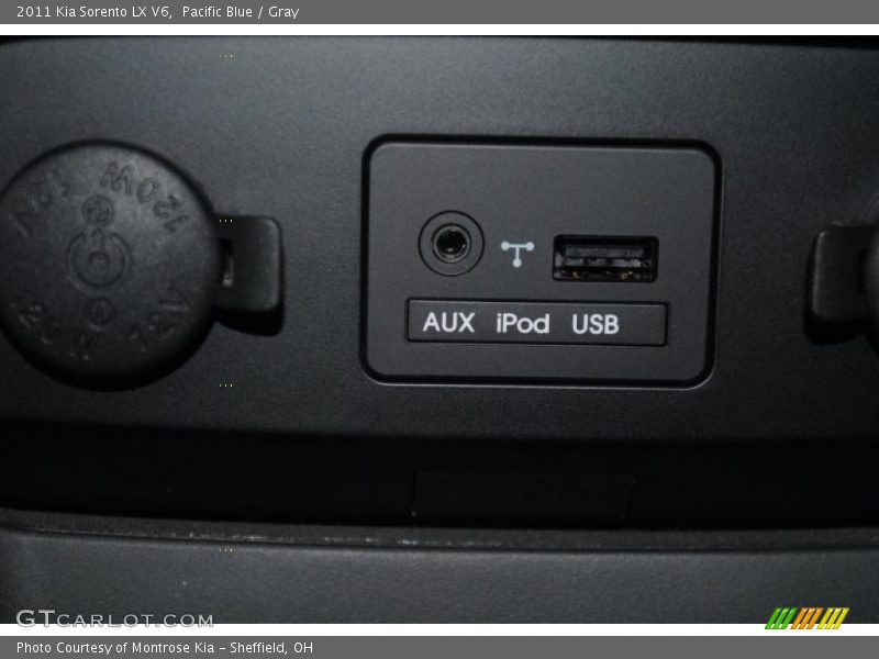 Pacific Blue / Gray 2011 Kia Sorento LX V6