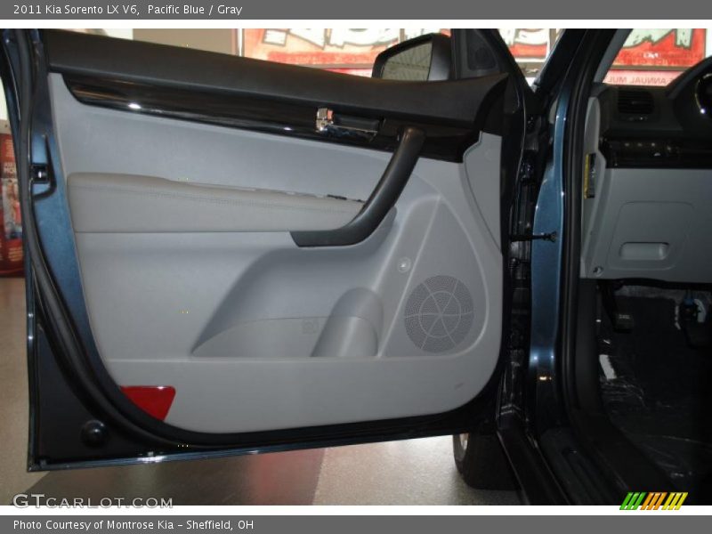 Pacific Blue / Gray 2011 Kia Sorento LX V6