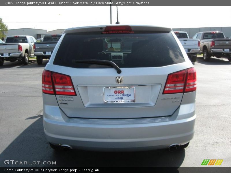 Bright Silver Metallic / Dark Slate Gray/Light Graystone 2009 Dodge Journey SXT AWD