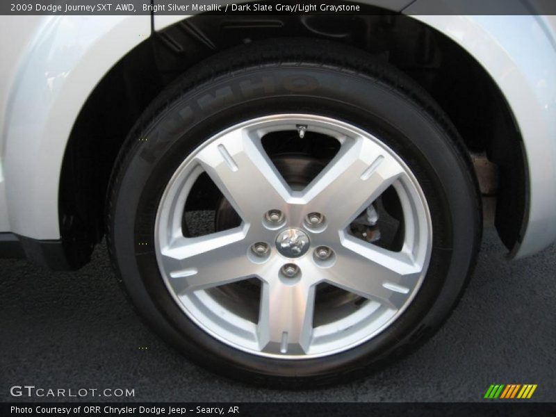 Bright Silver Metallic / Dark Slate Gray/Light Graystone 2009 Dodge Journey SXT AWD