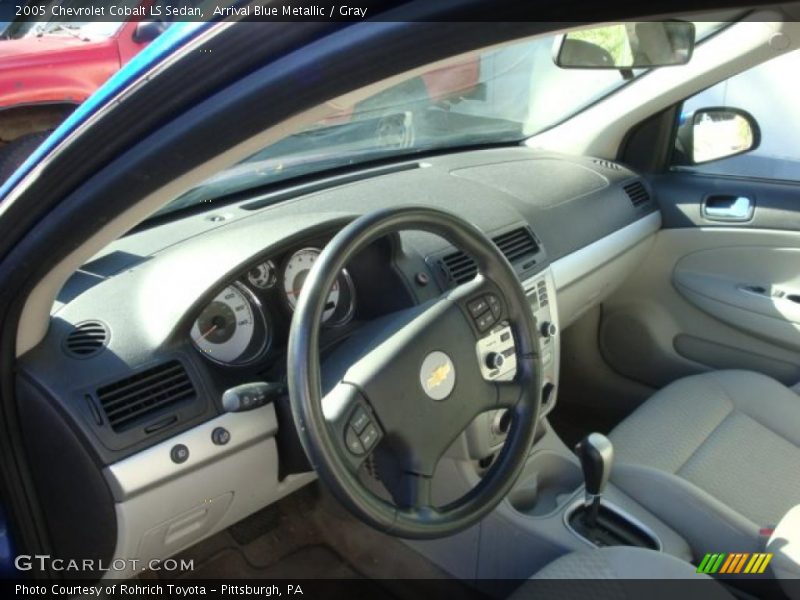 Arrival Blue Metallic / Gray 2005 Chevrolet Cobalt LS Sedan
