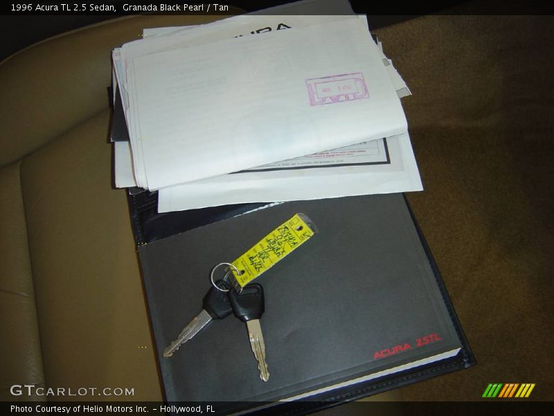 Granada Black Pearl / Tan 1996 Acura TL 2.5 Sedan