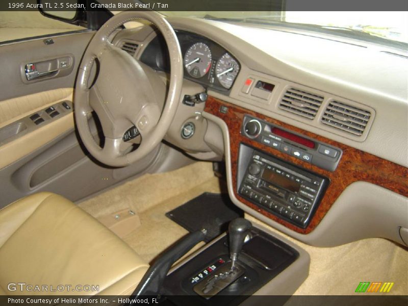 Granada Black Pearl / Tan 1996 Acura TL 2.5 Sedan