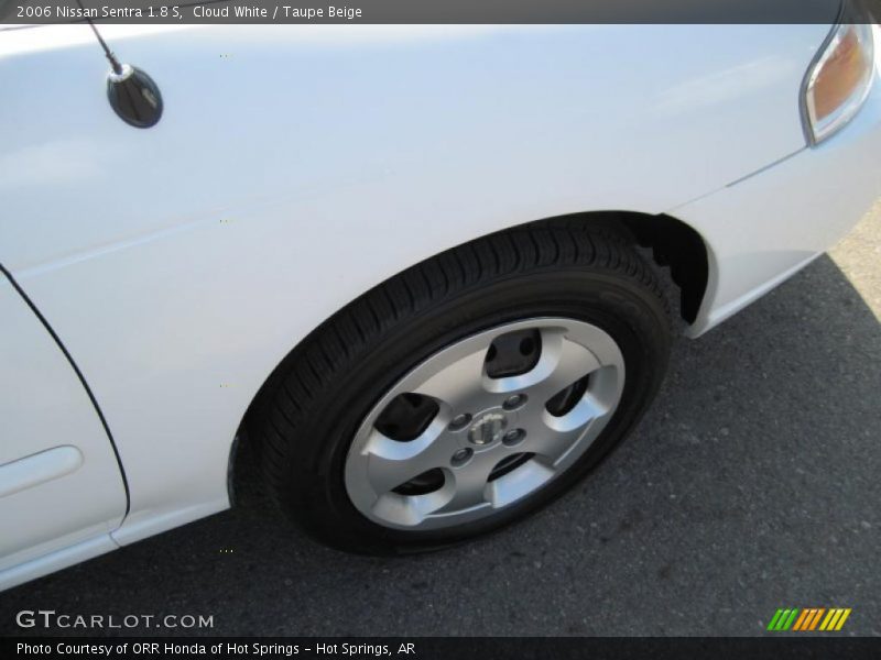 Cloud White / Taupe Beige 2006 Nissan Sentra 1.8 S