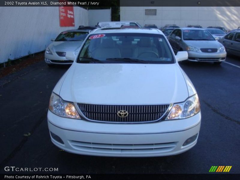 Diamond White Pearl / Ivory 2002 Toyota Avalon XLS