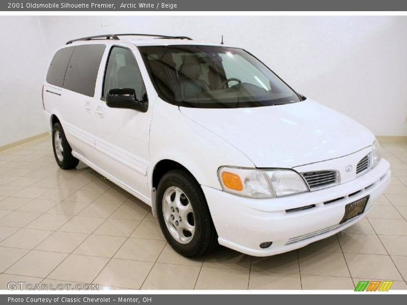 Arctic White / Beige 2001 Oldsmobile Silhouette Premier