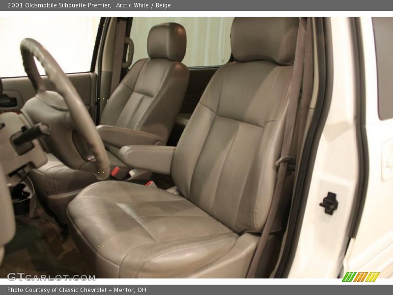 Arctic White / Beige 2001 Oldsmobile Silhouette Premier