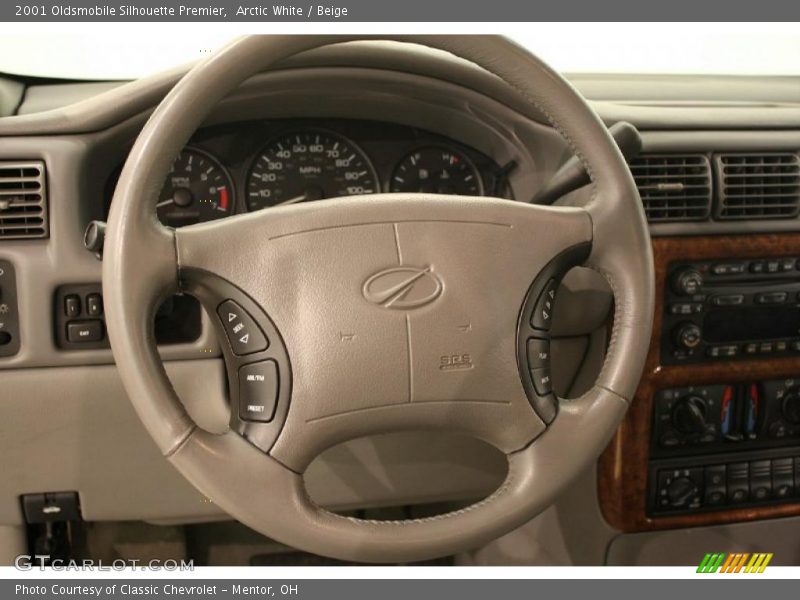 Arctic White / Beige 2001 Oldsmobile Silhouette Premier
