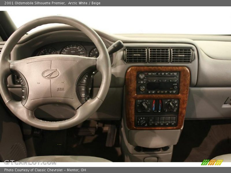 Arctic White / Beige 2001 Oldsmobile Silhouette Premier