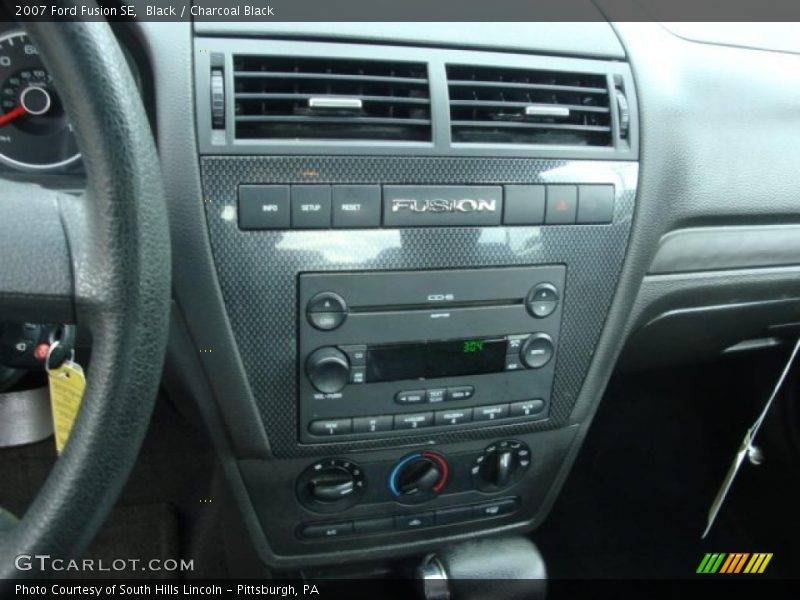 Black / Charcoal Black 2007 Ford Fusion SE
