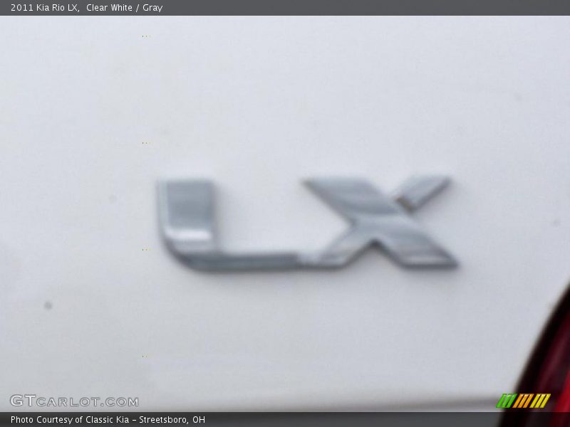 Clear White / Gray 2011 Kia Rio LX
