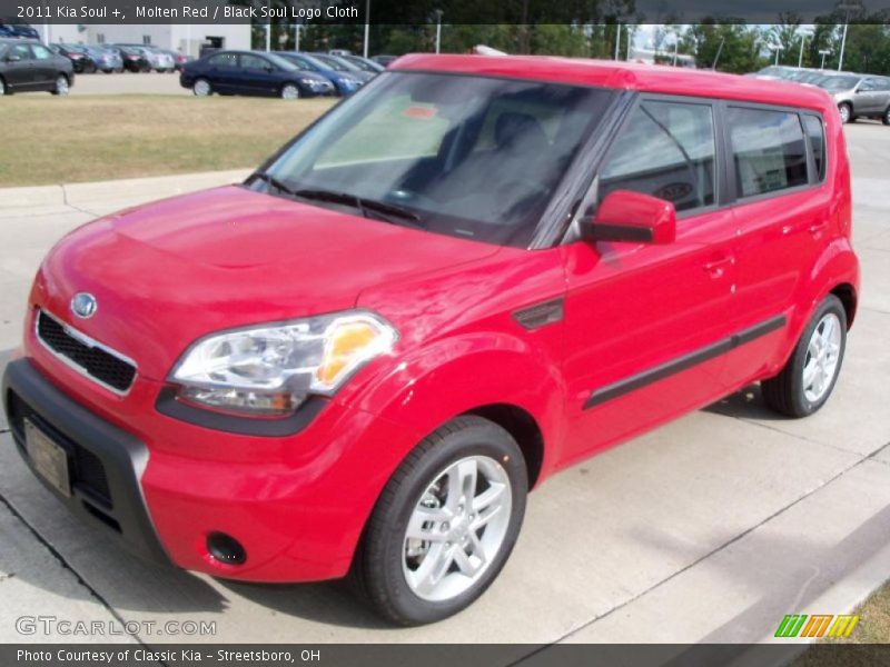 Molten Red / Black Soul Logo Cloth 2011 Kia Soul +
