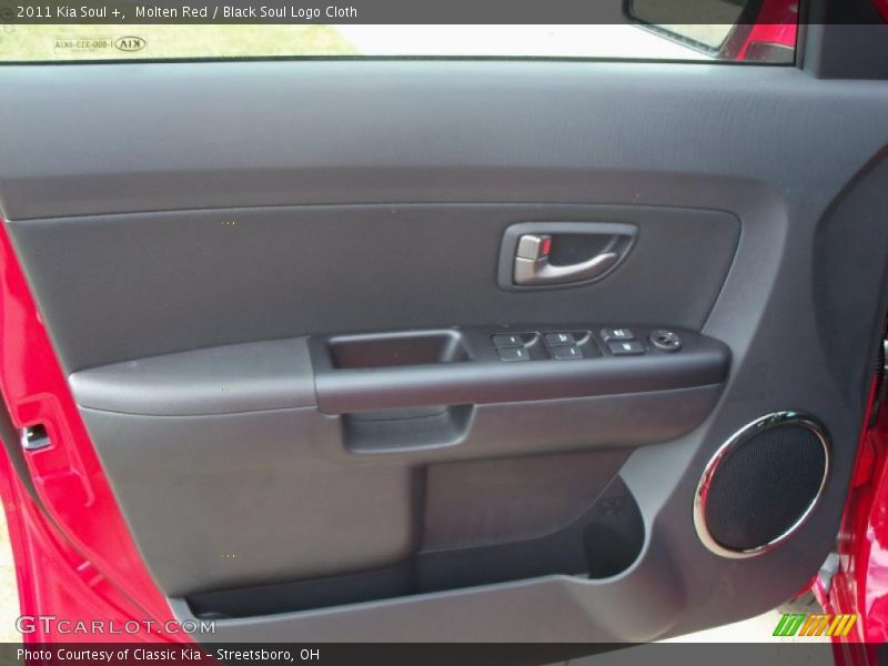 Molten Red / Black Soul Logo Cloth 2011 Kia Soul +