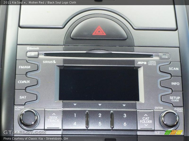 Molten Red / Black Soul Logo Cloth 2011 Kia Soul +