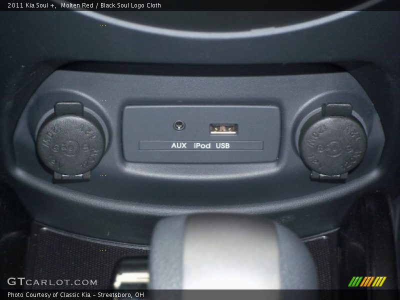 Molten Red / Black Soul Logo Cloth 2011 Kia Soul +