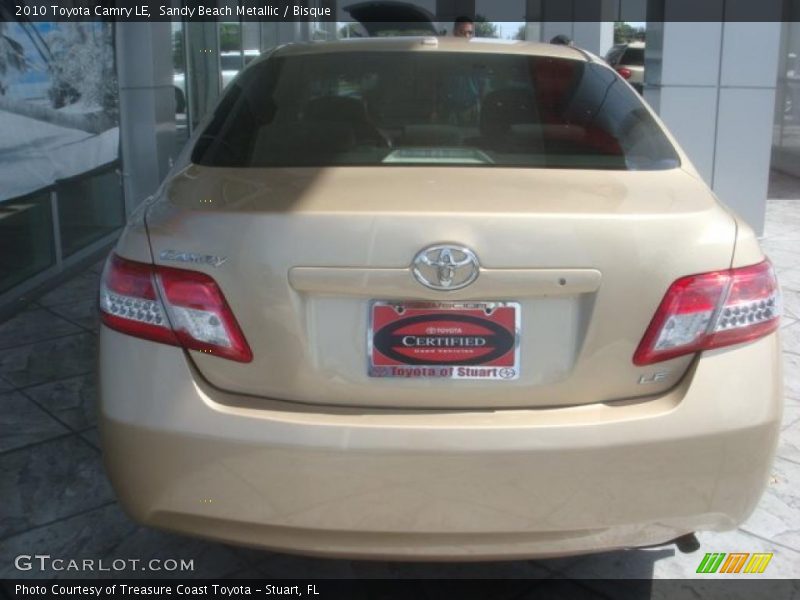 Sandy Beach Metallic / Bisque 2010 Toyota Camry LE