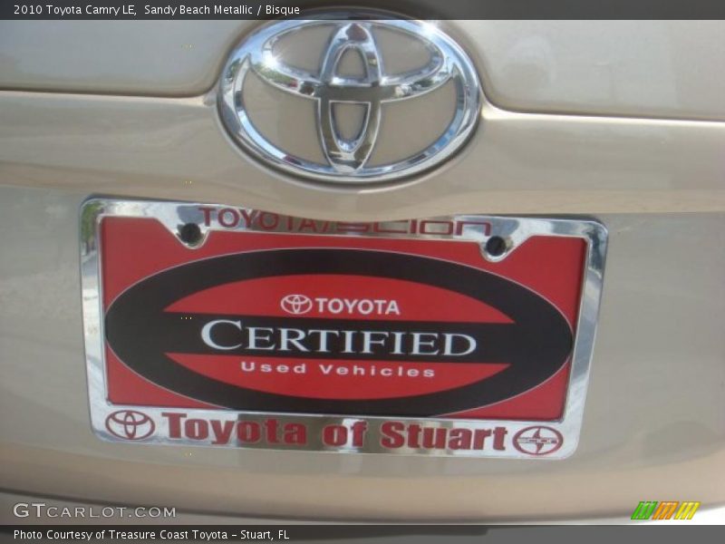 Sandy Beach Metallic / Bisque 2010 Toyota Camry LE