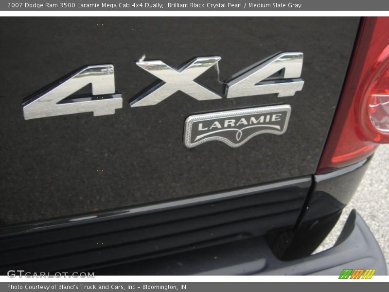 Brilliant Black Crystal Pearl / Medium Slate Gray 2007 Dodge Ram 3500 Laramie Mega Cab 4x4 Dually