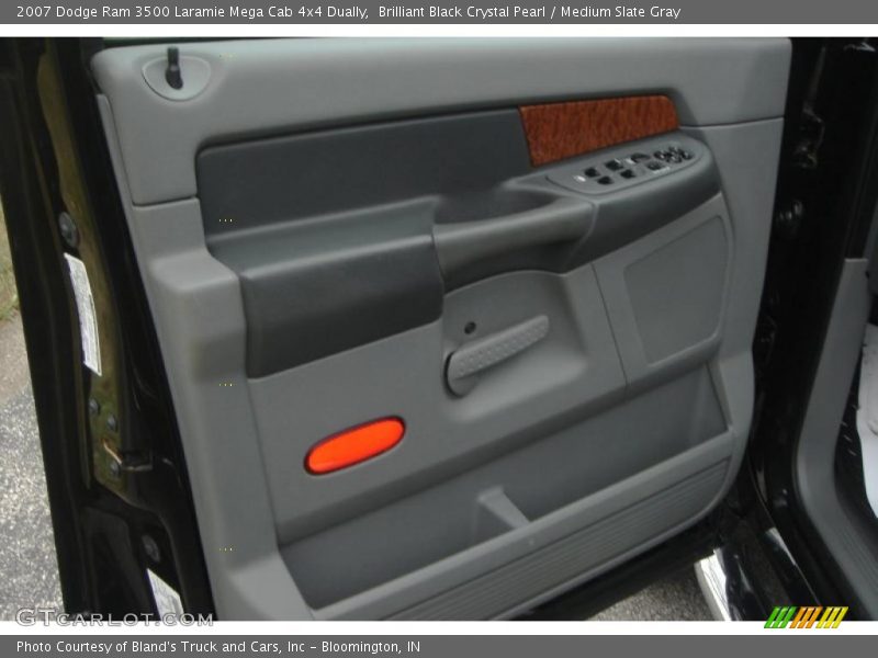 Brilliant Black Crystal Pearl / Medium Slate Gray 2007 Dodge Ram 3500 Laramie Mega Cab 4x4 Dually