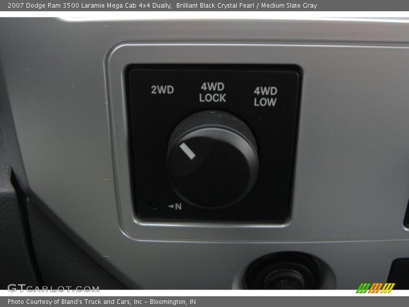 Brilliant Black Crystal Pearl / Medium Slate Gray 2007 Dodge Ram 3500 Laramie Mega Cab 4x4 Dually