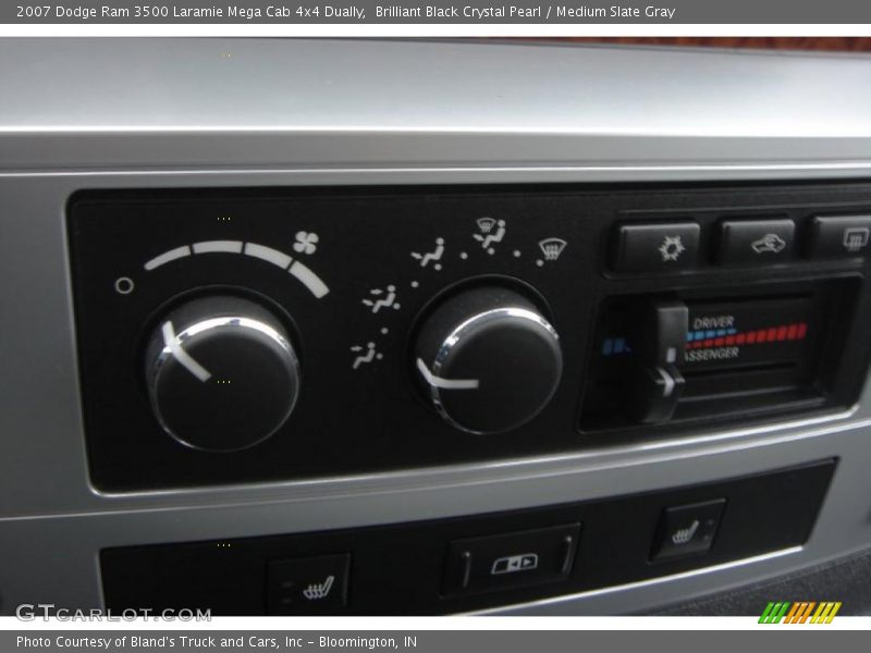 Brilliant Black Crystal Pearl / Medium Slate Gray 2007 Dodge Ram 3500 Laramie Mega Cab 4x4 Dually