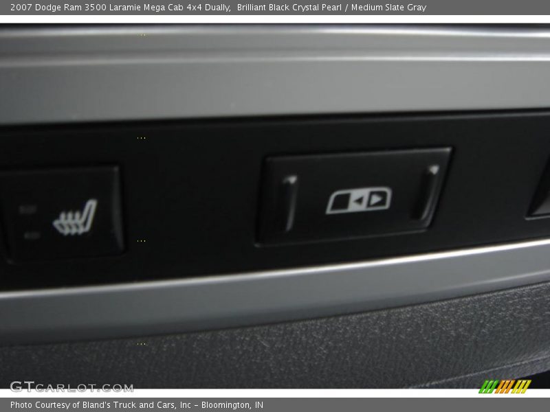 Brilliant Black Crystal Pearl / Medium Slate Gray 2007 Dodge Ram 3500 Laramie Mega Cab 4x4 Dually