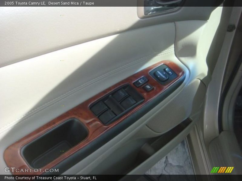 Desert Sand Mica / Taupe 2005 Toyota Camry LE