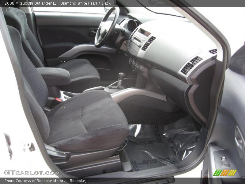 Diamond White Pearl / Black 2008 Mitsubishi Outlander LS