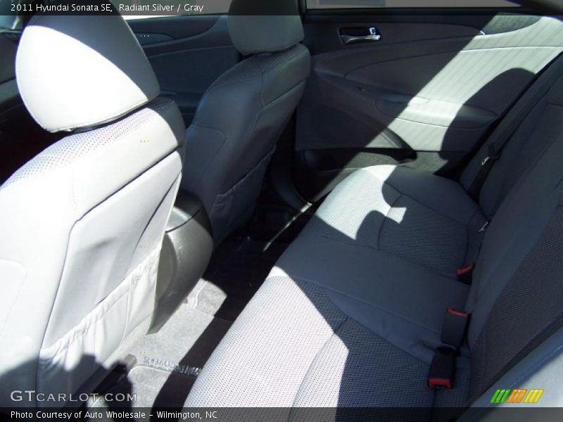 Radiant Silver / Gray 2011 Hyundai Sonata SE