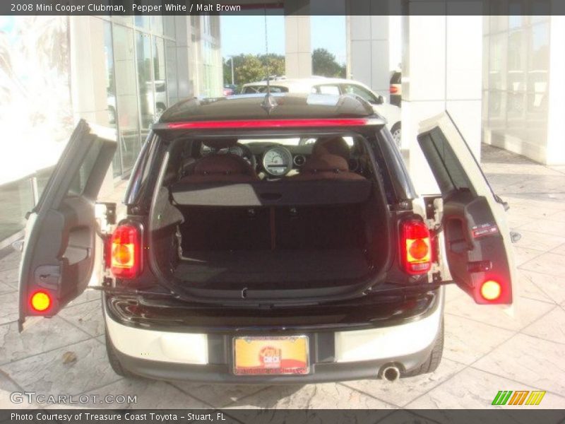Pepper White / Malt Brown 2008 Mini Cooper Clubman