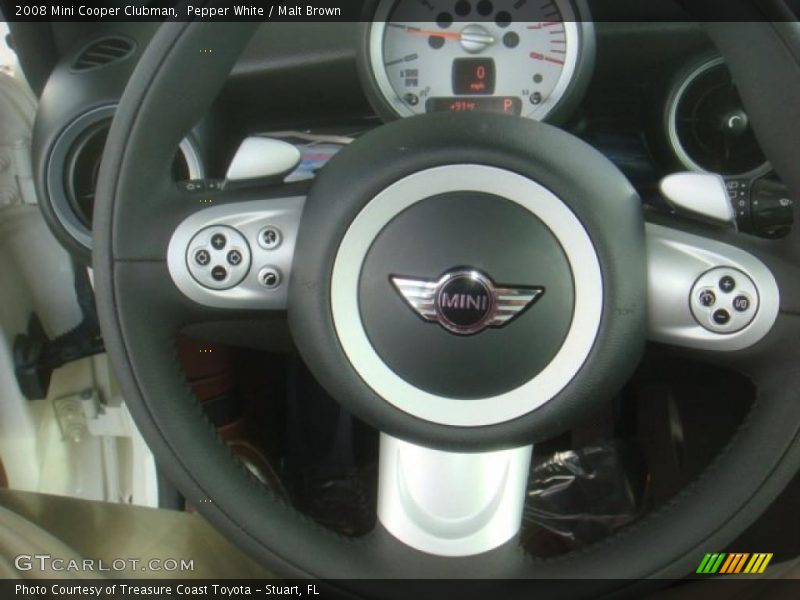 Pepper White / Malt Brown 2008 Mini Cooper Clubman