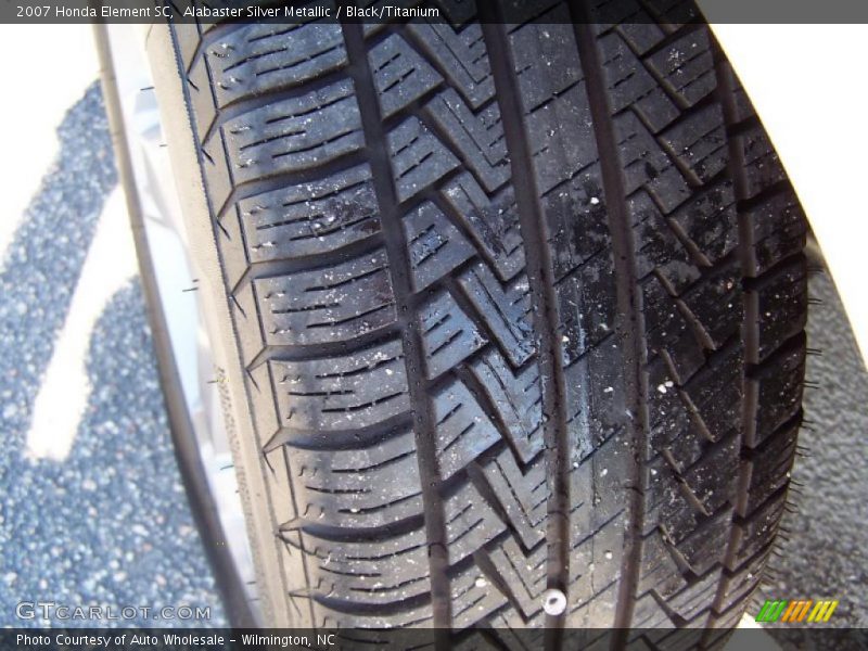 Alabaster Silver Metallic / Black/Titanium 2007 Honda Element SC