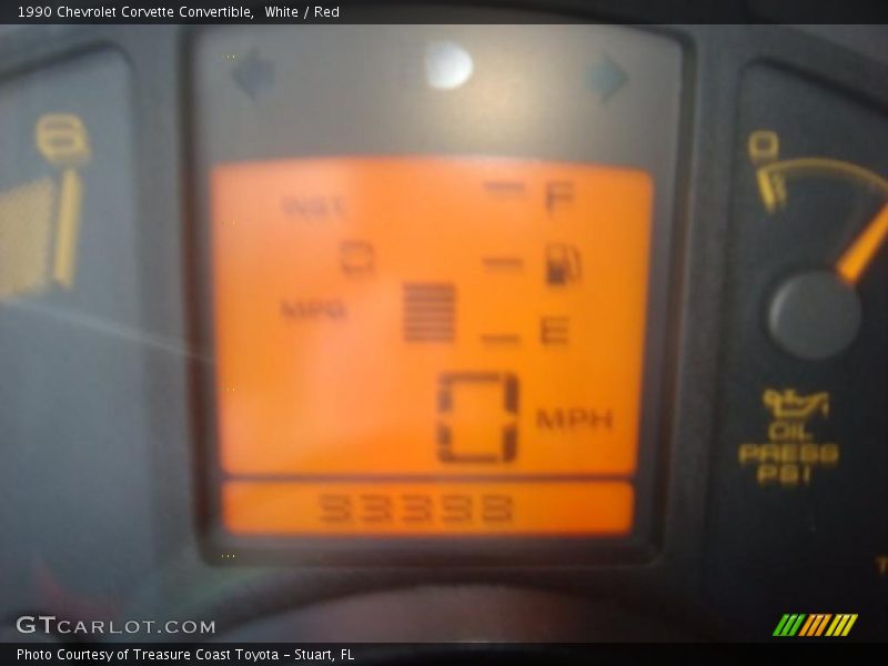 White / Red 1990 Chevrolet Corvette Convertible