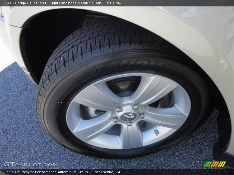 Light Sandstone Metallic / Dark Slate Gray 2010 Dodge Caliber SXT